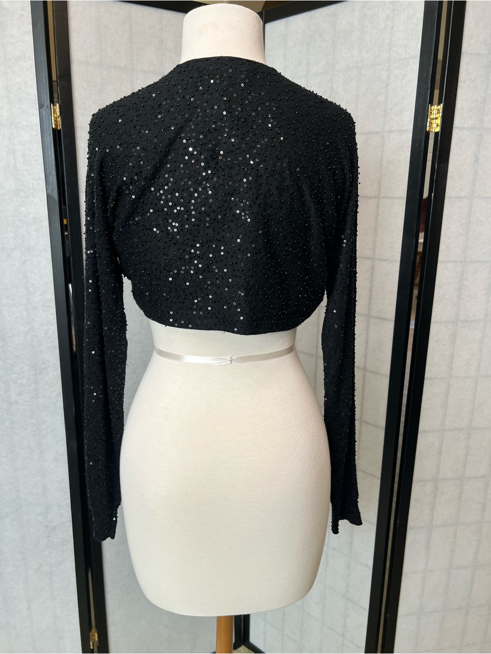 DKNY - Black Sequin Shrug Bolero - Picture 3 of 6